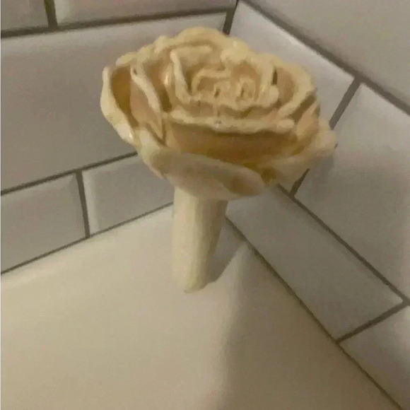 Wooden roses hanger for any corner of your house gorgeous chic unique pieces - Picture 4 of 10